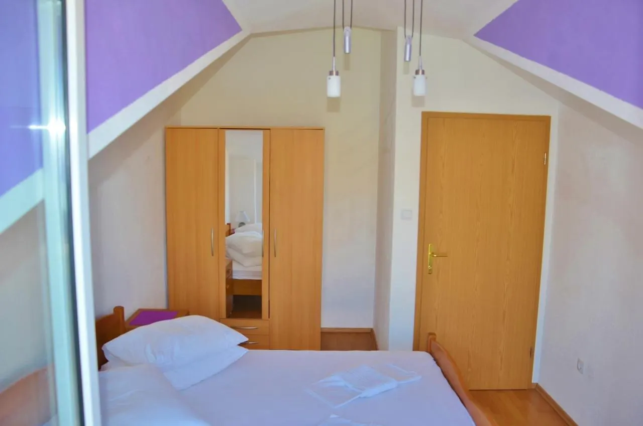 Apartmani Tomi - Trogir Ciovo