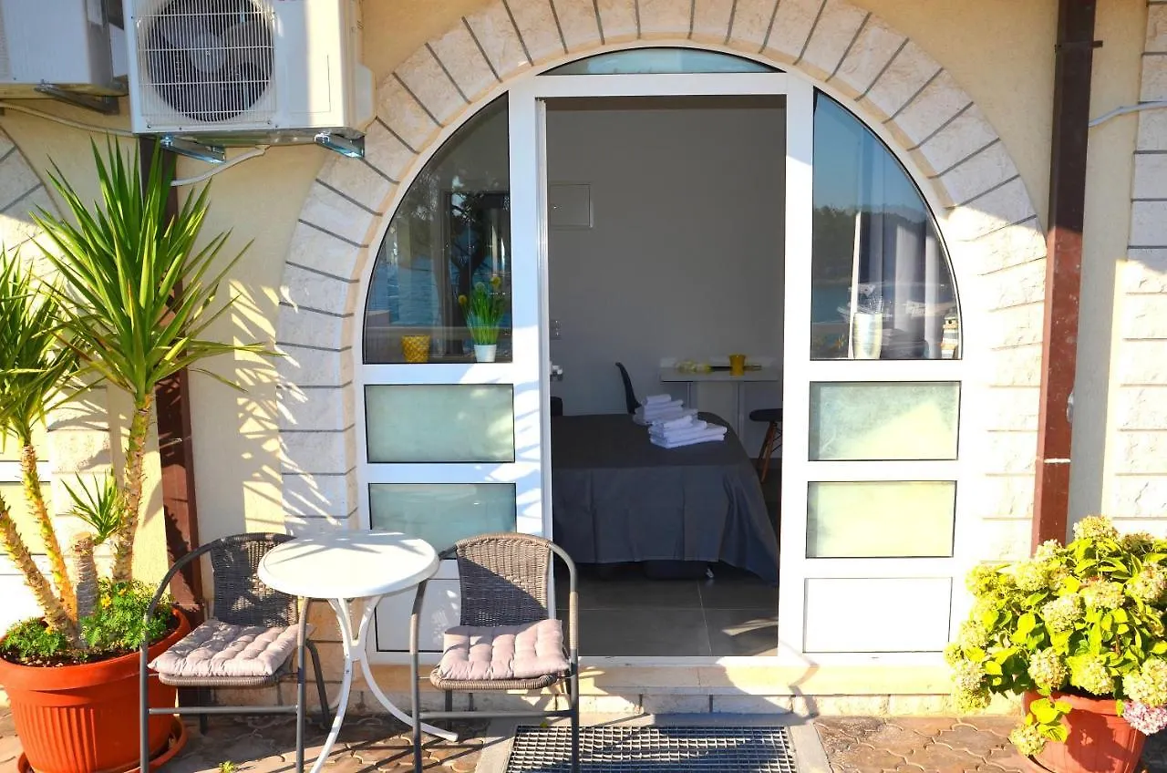 Apartmani Tomi - Trogir Ciovo Croatia
