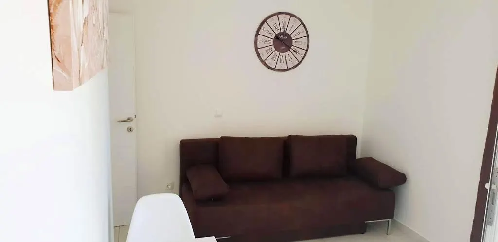 아파트 Apartmani Tomi - Trogir Ciovo
